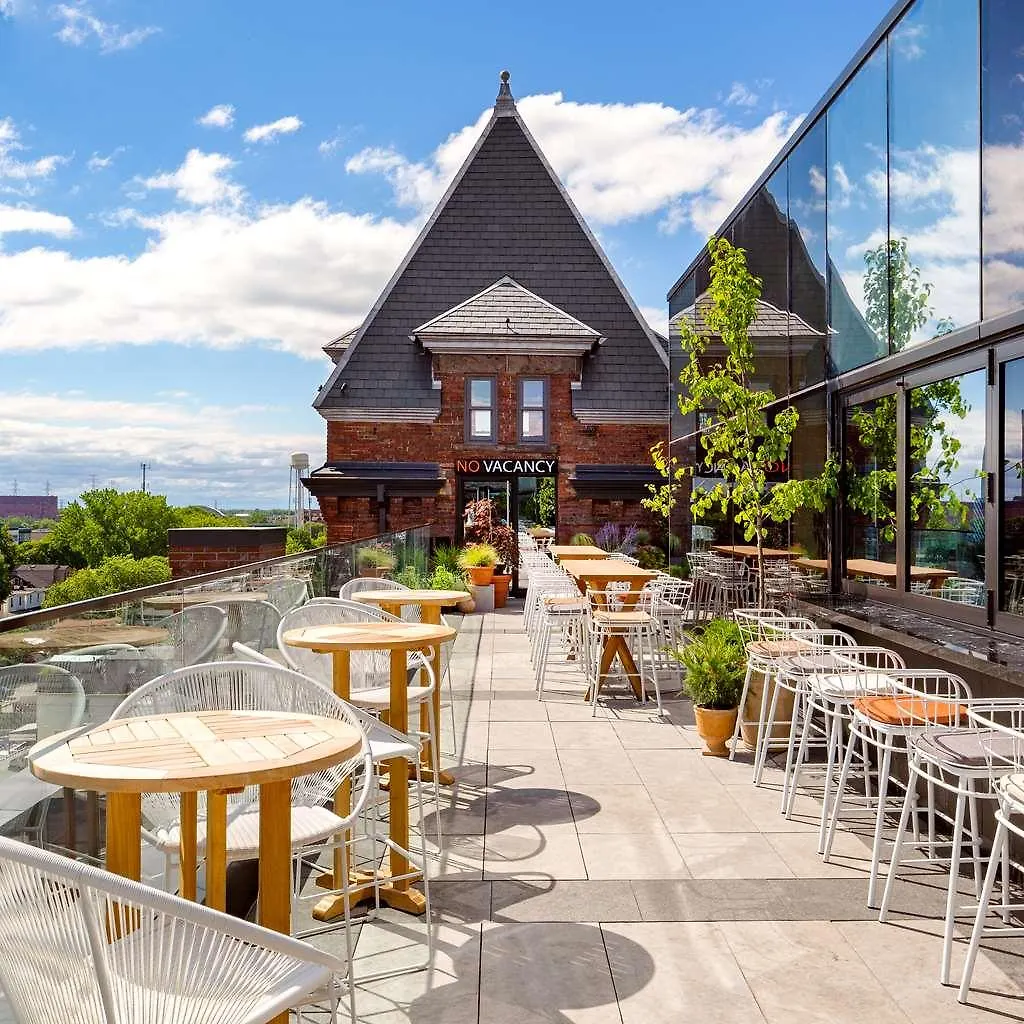The Broadview Hotel Торонто