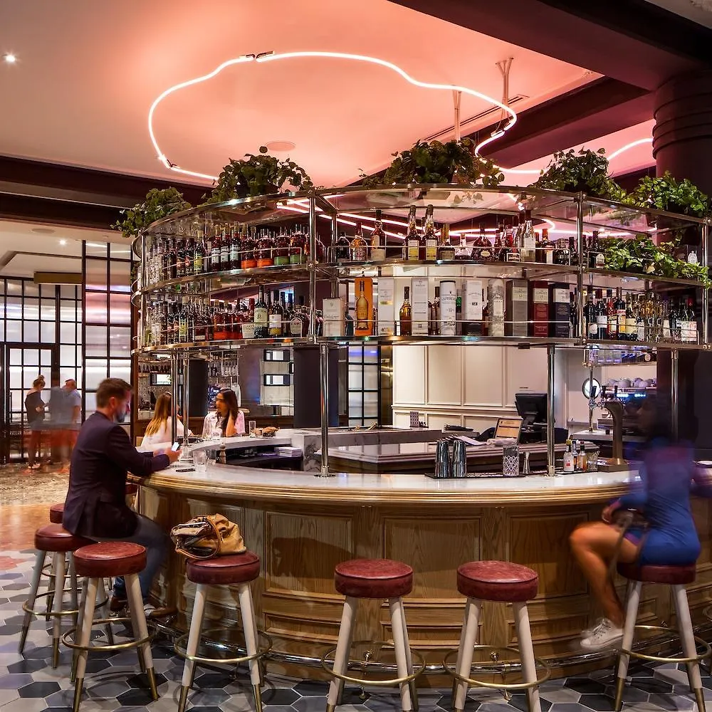 The Broadview Hotel Toronto 4*,